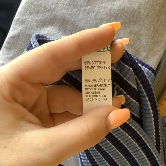 ‼️2/$15‼️ Striped Ribbed Crop Top - Picture 4 of 5